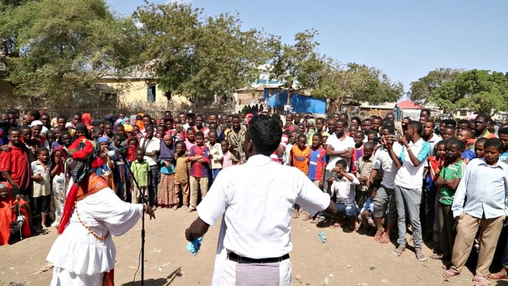 Establishing normalcy through traditional folklore and theater in newly recovered Afgoye.