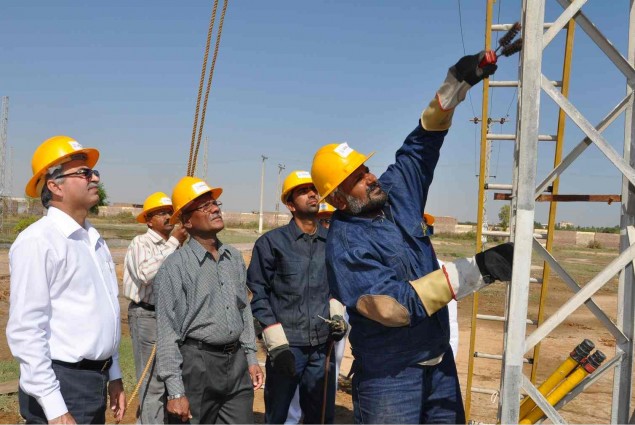 Linemen safety training