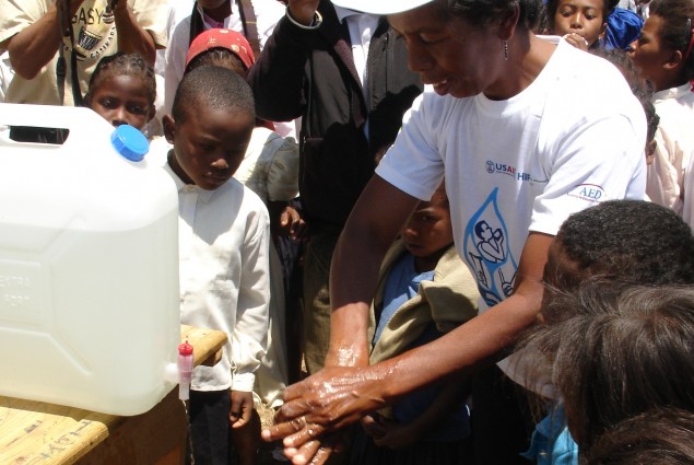 CHV demonstrates how to wash hands with soap