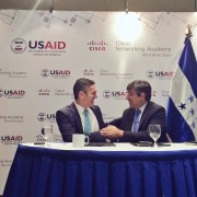 USAID y Cisco firman alianza