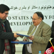 (R-L) Professor Amanullah Hamidzai, chancellor of Shahid Rabani Education University and Habibullah Wajidi USWDP representative